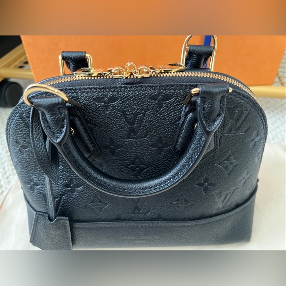 SOLD Authentic Louis Vuitton Neo Alama BB - Picture 12 of 12